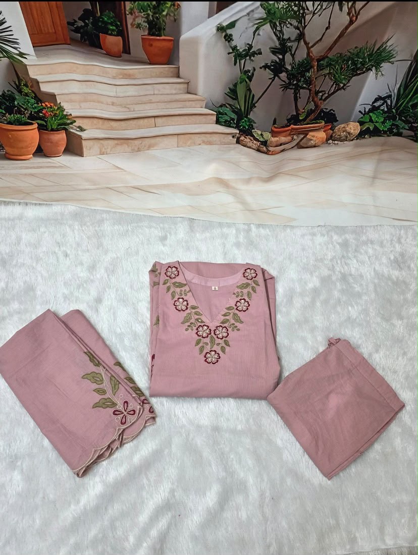 Women’s Pink Floral Embroidered Kurti Pant & Dupatta Set